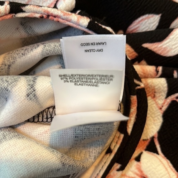 Nine West Black Multi Women's Cap
Sleeve Printed Swing Dress - Picture 9 of 9